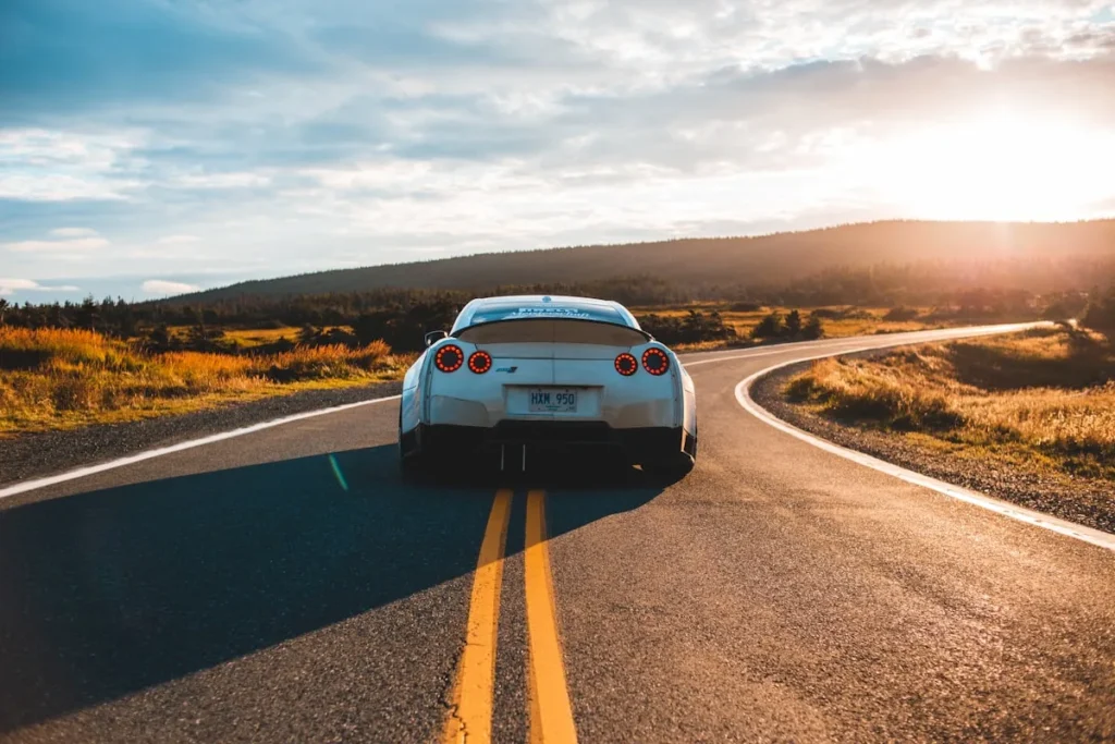 Documentos de registro vehicular y patentes automotoras