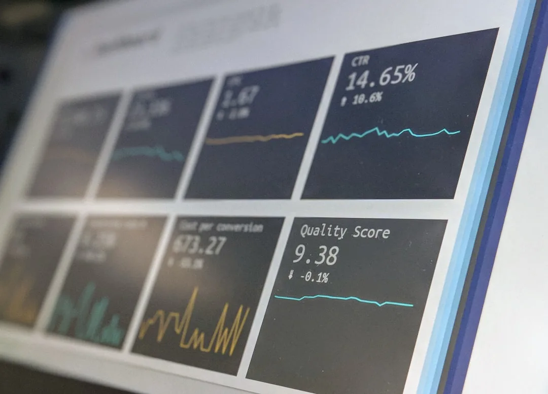 Skiptrace online herramienta de búsqueda de datos y contacto para empresas